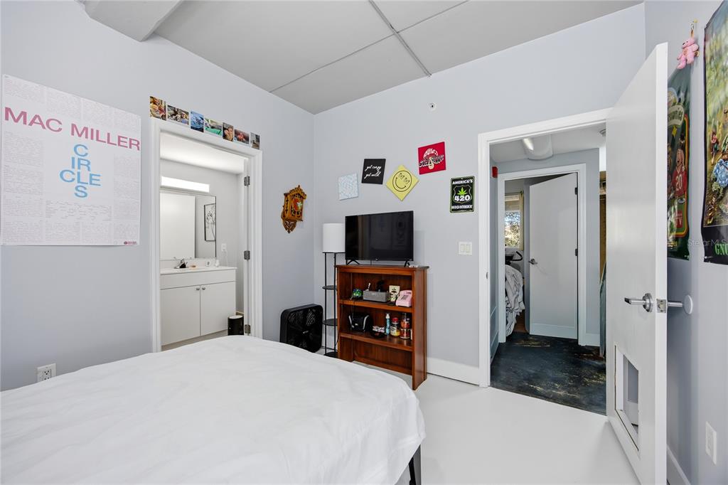 2515 Southwest 35th Place, Unit 117 Gainesville, FL 32608 - Photo 21 of 35