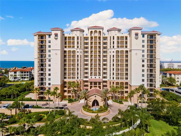 $1,400,000 | 5823 Bowen Daniel Drive, Unit 906, Tampa, FL 33611