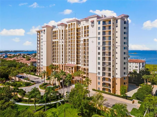 $1,400,000 | 5823 Bowen Daniel Drive, Unit 906, Tampa, FL 33611