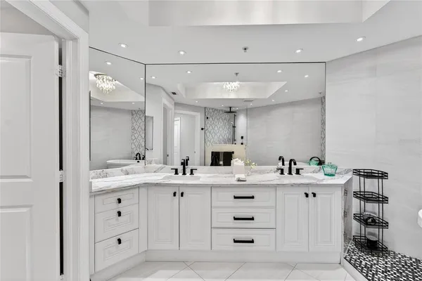$1,400,000 | 5823 Bowen Daniel Drive, Unit 906, Tampa, FL 33611