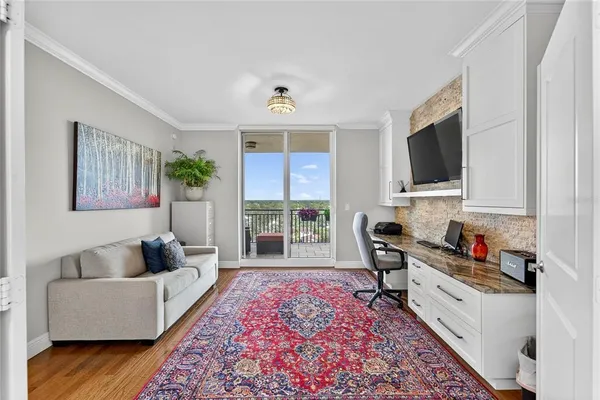 $1,400,000 | 5823 Bowen Daniel Drive, Unit 906, Tampa, FL 33611