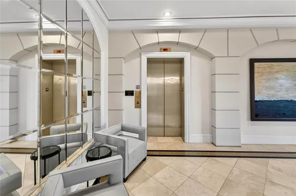 $1,400,000 | 5823 Bowen Daniel Drive, Unit 906, Tampa, FL 33611