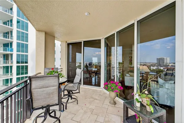 $1,400,000 | 5823 Bowen Daniel Drive, Unit 906, Tampa, FL 33611