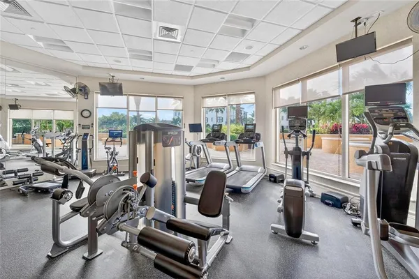 $1,400,000 | 5823 Bowen Daniel Drive, Unit 906, Tampa, FL 33611