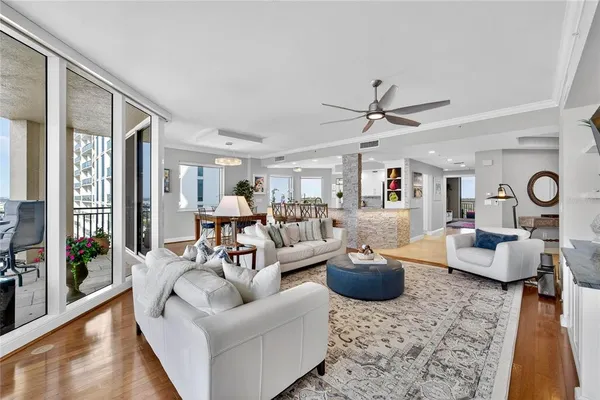 $1,400,000 | 5823 Bowen Daniel Drive, Unit 906, Tampa, FL 33611