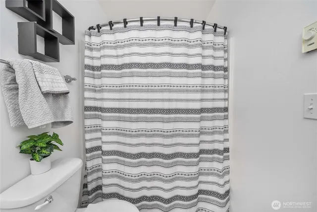 a view of a walk in closet