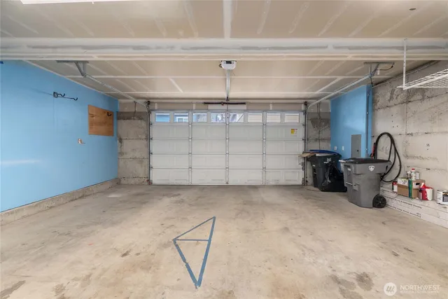 a view of a garage room
