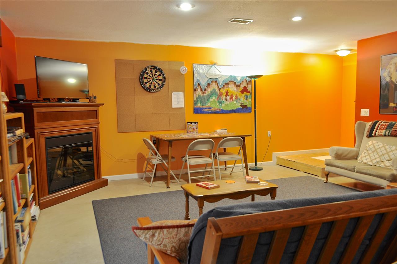 11460 Cook Gaines, MI 48436 - Photo 33 of 45 31313905-32.JPG