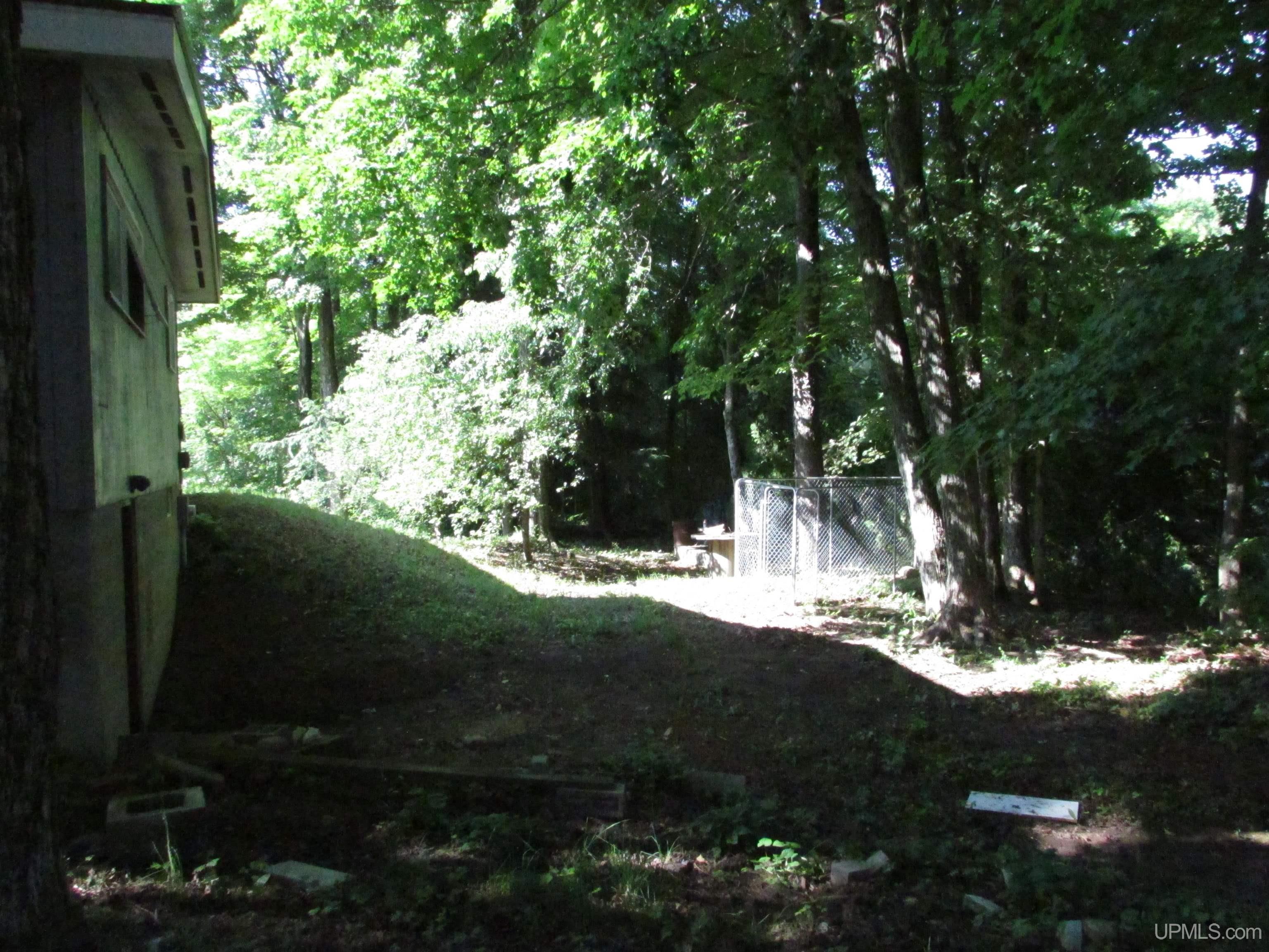 N6379 Alger Heights Road Munising, MI 49862 - Photo 28 of 32 Gallery Image 28