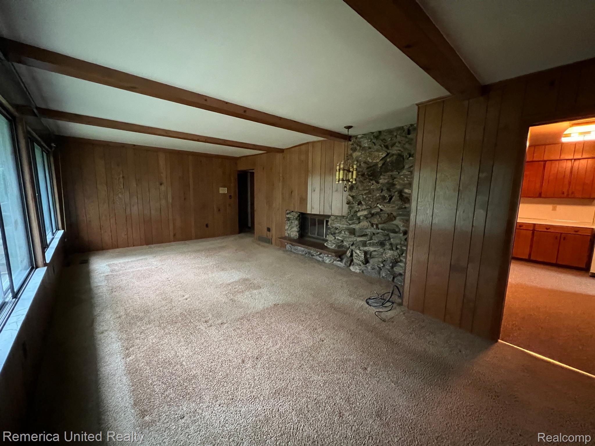 3340 Musson Road Howell, MI 48855 - Photo 11 of 45 Living room