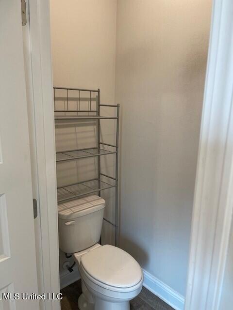 15610 Ridge Court Biloxi, MS 39532 - Photo 15 of 22 Watering Closet Master Bath - Copy