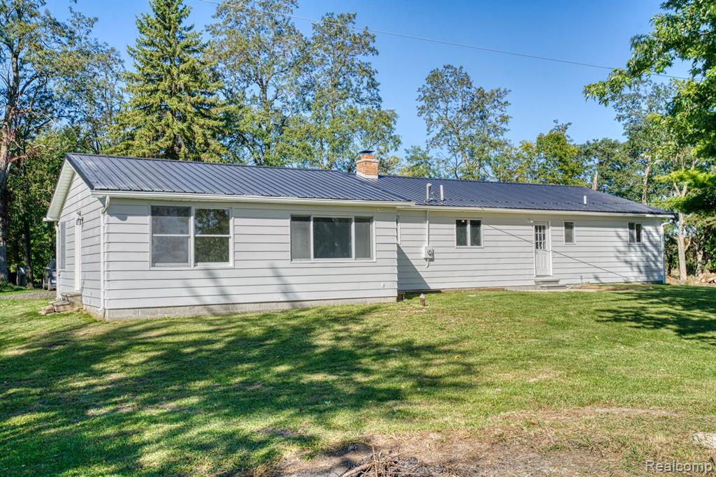 14115 South Scribner Road Perry, MI 48872 - Photo 25 of 30