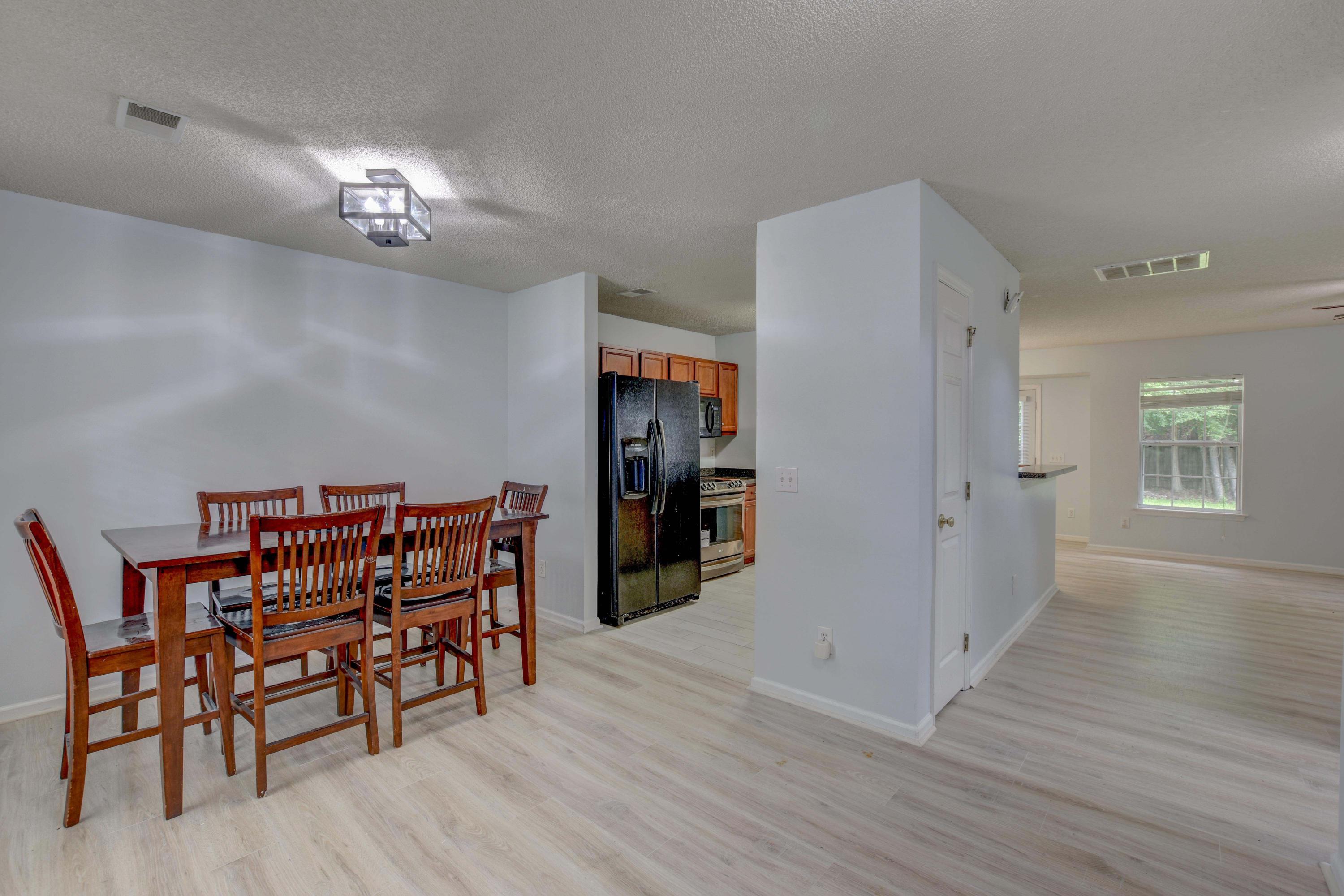 248 Eagle Ridge Road Summerville, SC 29485 - Photo 14 of 30 Dining Room