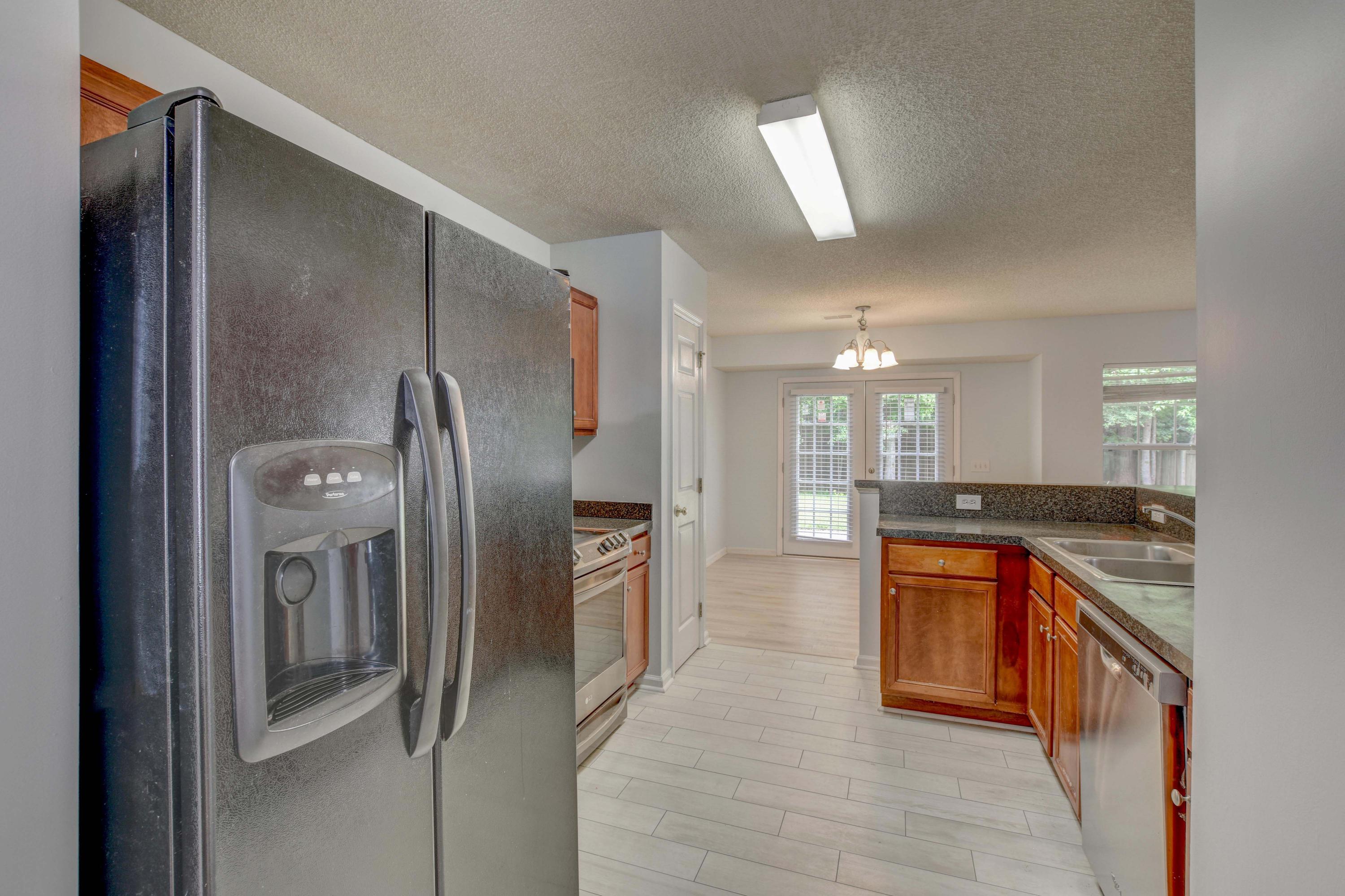 248 Eagle Ridge Road Summerville, SC 29485 - Photo 3 of 30 kitchen