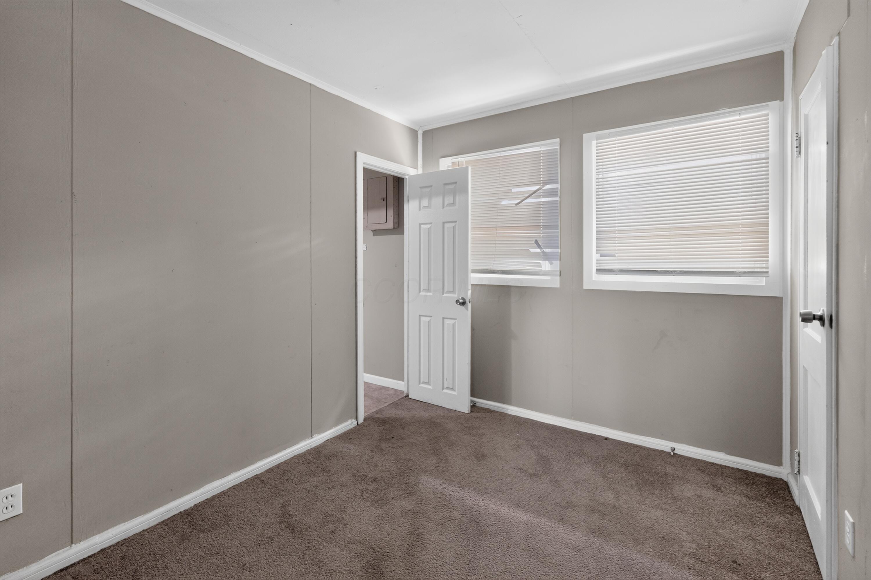 1170 South Hampton Road Columbus, OH 43227 - Photo 26 of 32 26_1170_S_Hampton_Rd-Bedroom-6694