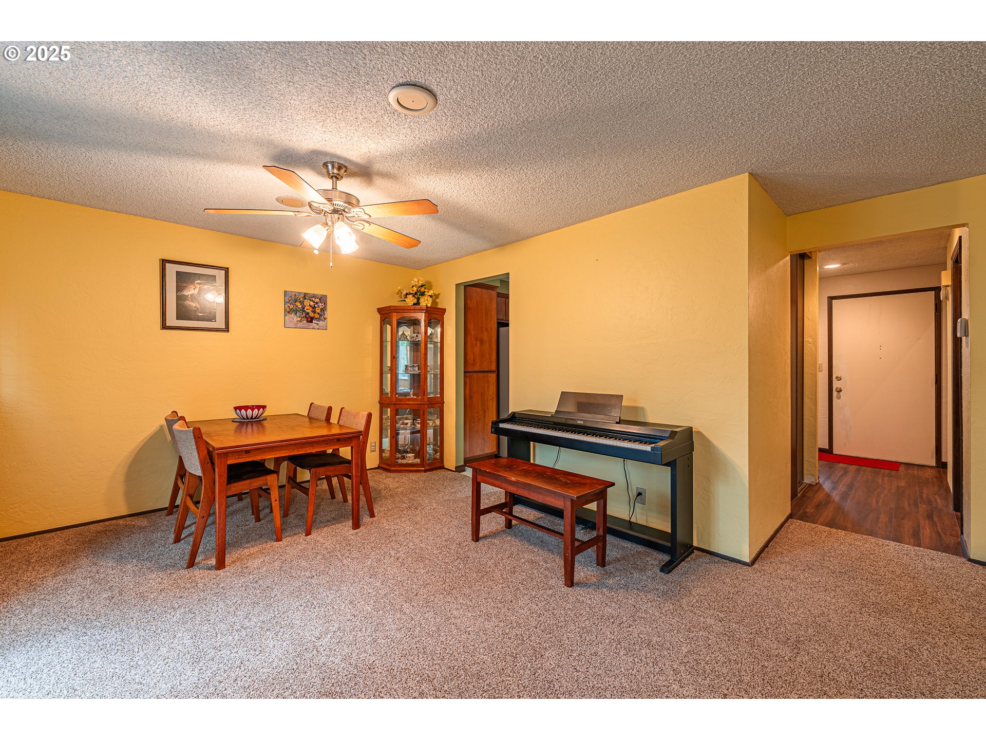 2224 Ridgeway Drive Eugene, OR 97401 - Photo 8 of 26 Gallery Image 8