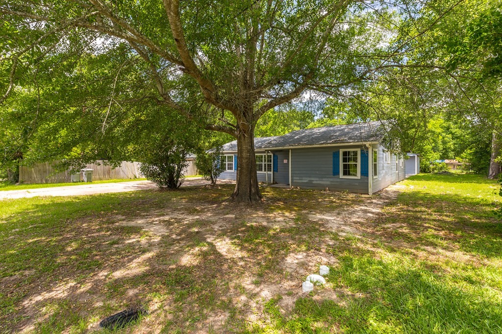 2915 Freeman Street Lufkin, TX 75901 - Photo 30 of 33 a view of a house with a yard