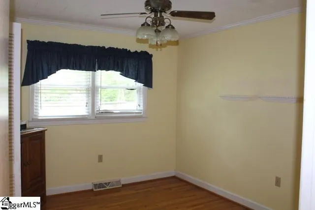 $239,999 | 208 State Rd S-30-483, Clinton, SC 29325