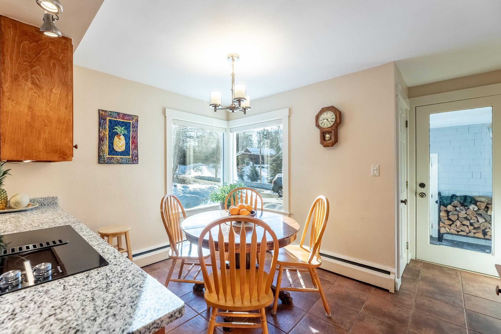 39 Prospect Street Lebanon, NH 03766 - Photo 3 of 37