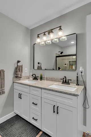 $374,900 | 8739 Eagle's Landing Drive, Manhattan, KS 66502