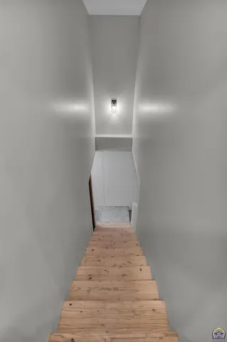 $374,900 | 8739 Eagle's Landing Drive, Manhattan, KS 66502