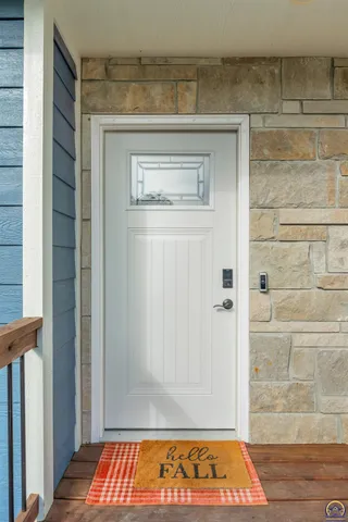 $374,900 | 8739 Eagle's Landing Drive, Manhattan, KS 66502