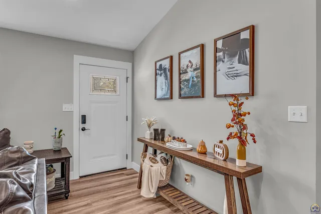 $374,900 | 8739 Eagle's Landing Drive, Manhattan, KS 66502