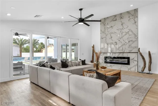 $12,000 | 3630 Tobias Lane, Las Vegas, NV 89120