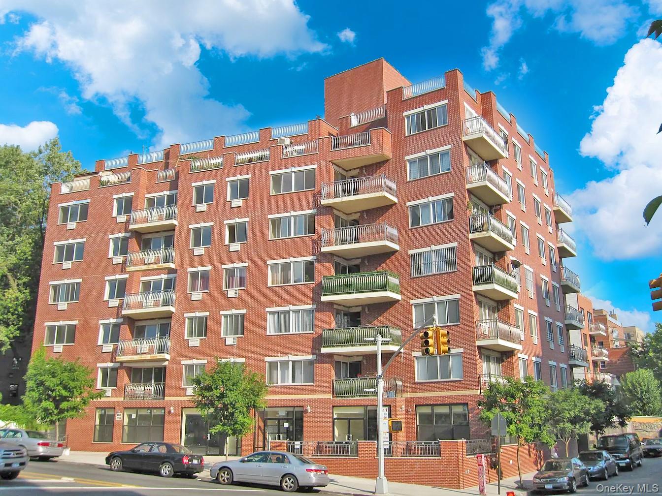 137-08 31st Road, Unit 5D Queens, NY 11354 - Photo 1 of 12