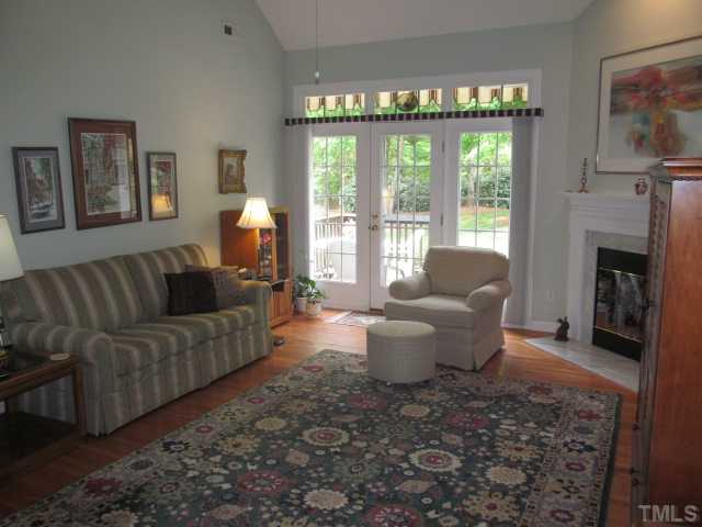 8729 Compass Lane Raleigh, NC 27615 - Photo 6 of 25 Gallery Image 6