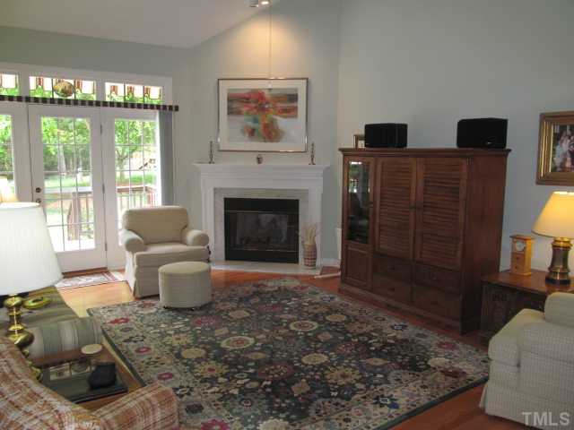 8729 Compass Lane Raleigh, NC 27615 - Photo 7 of 25 Gallery Image 7