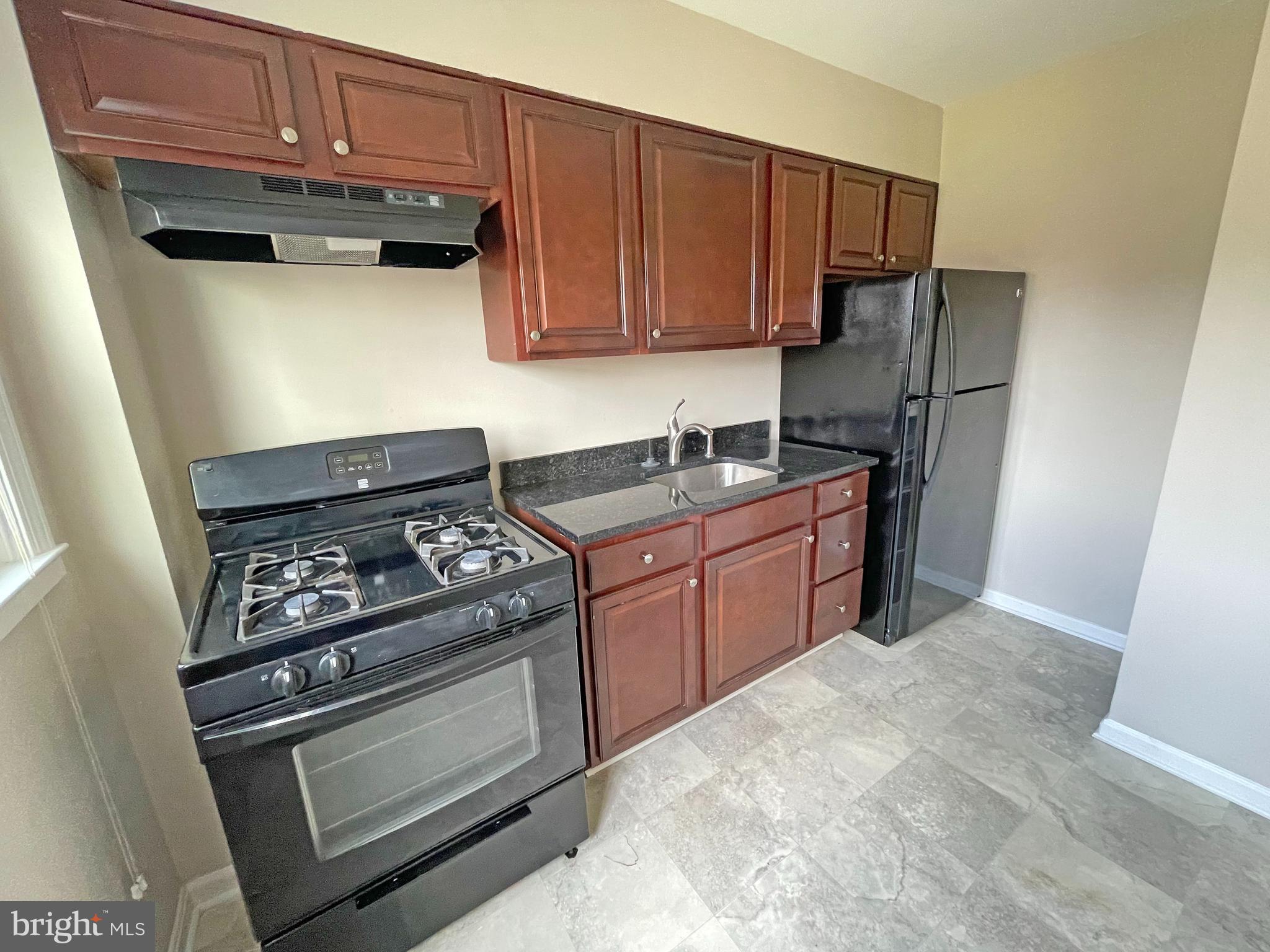 1405 Cedarcroft Road Baltimore, MD 21239 - Photo 14 of 20
