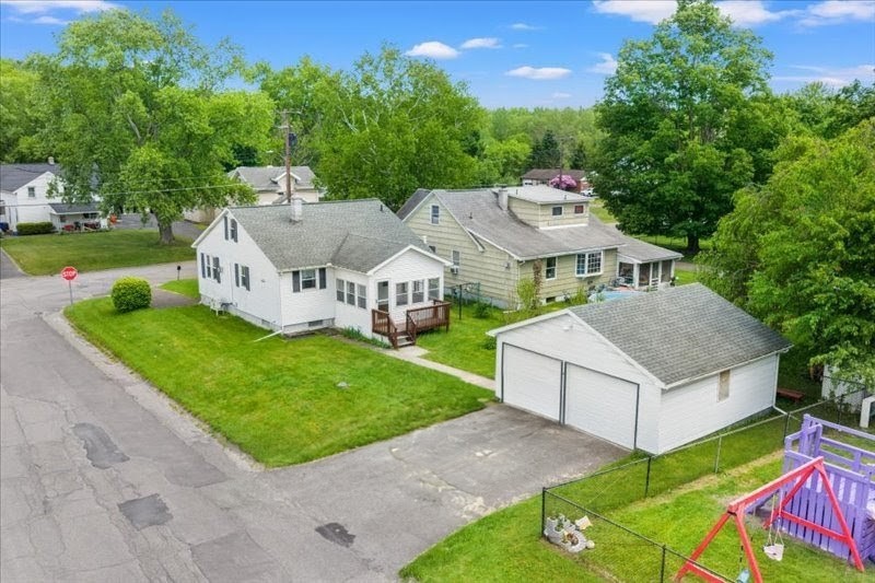 931 Westminster Road Endicott, NY 13760 - Photo 2 of 48