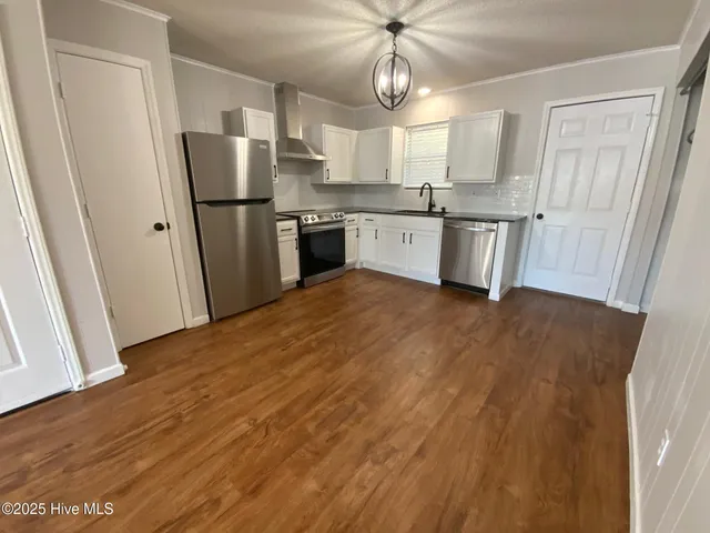 $1,125 | 100 Ravenwood Drive, Unit D, Jacksonville, NC 28546