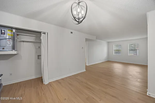 $1,095 | 100 Ravenwood Drive, Unit D, Jacksonville, NC 28546