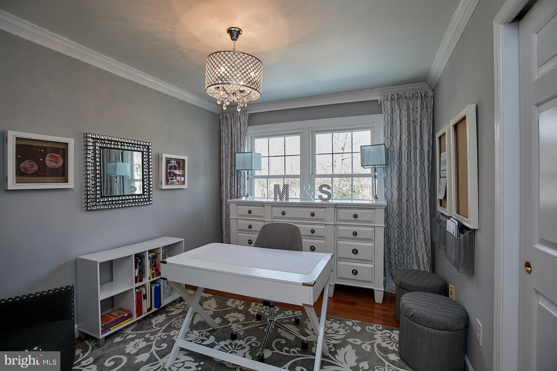 8251 Colling Ridge Court Alexandria, VA 22308 - Photo 22 of 37 Gallery Image 22