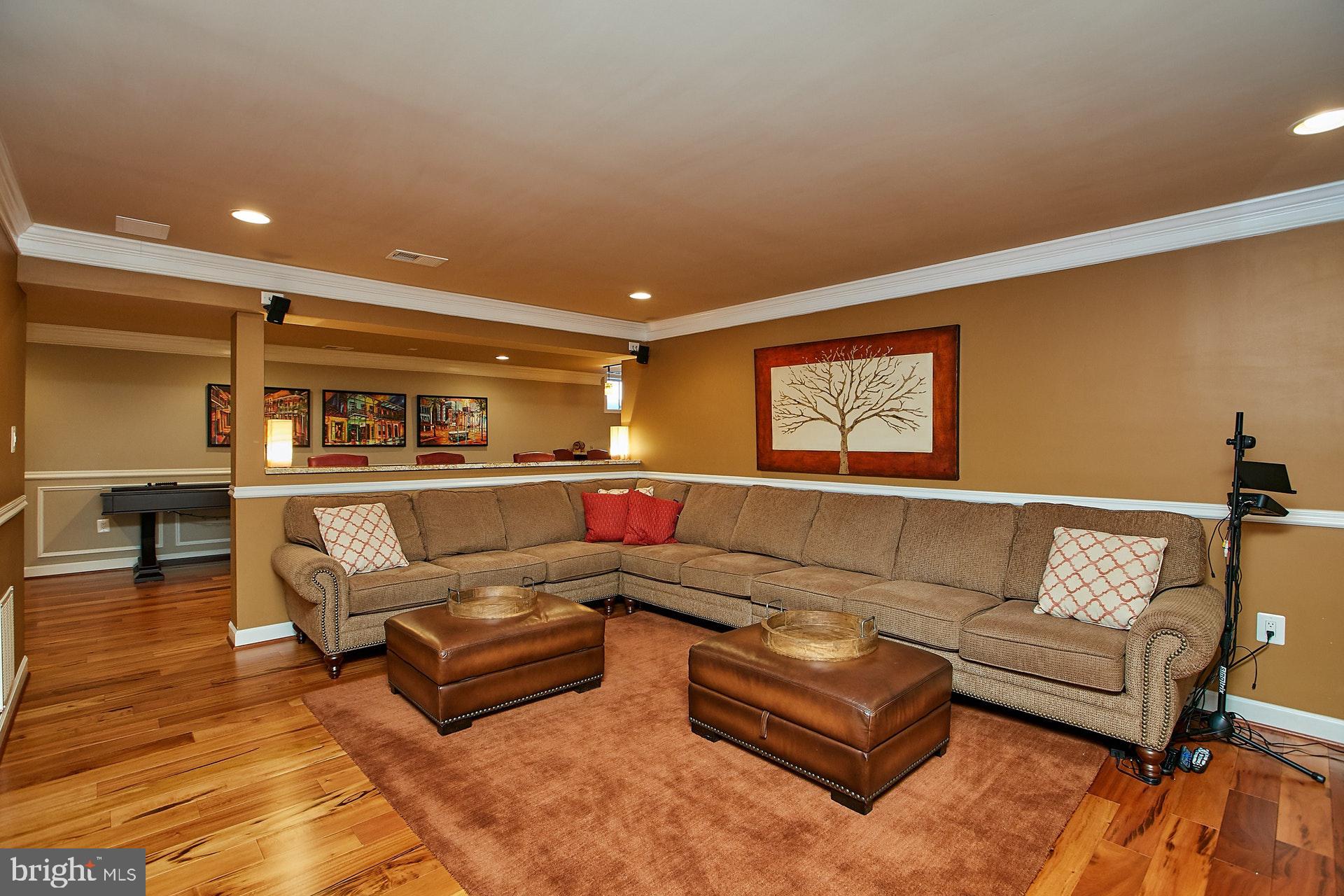 8251 Colling Ridge Court Alexandria, VA 22308 - Photo 26 of 37 Gallery Image 26