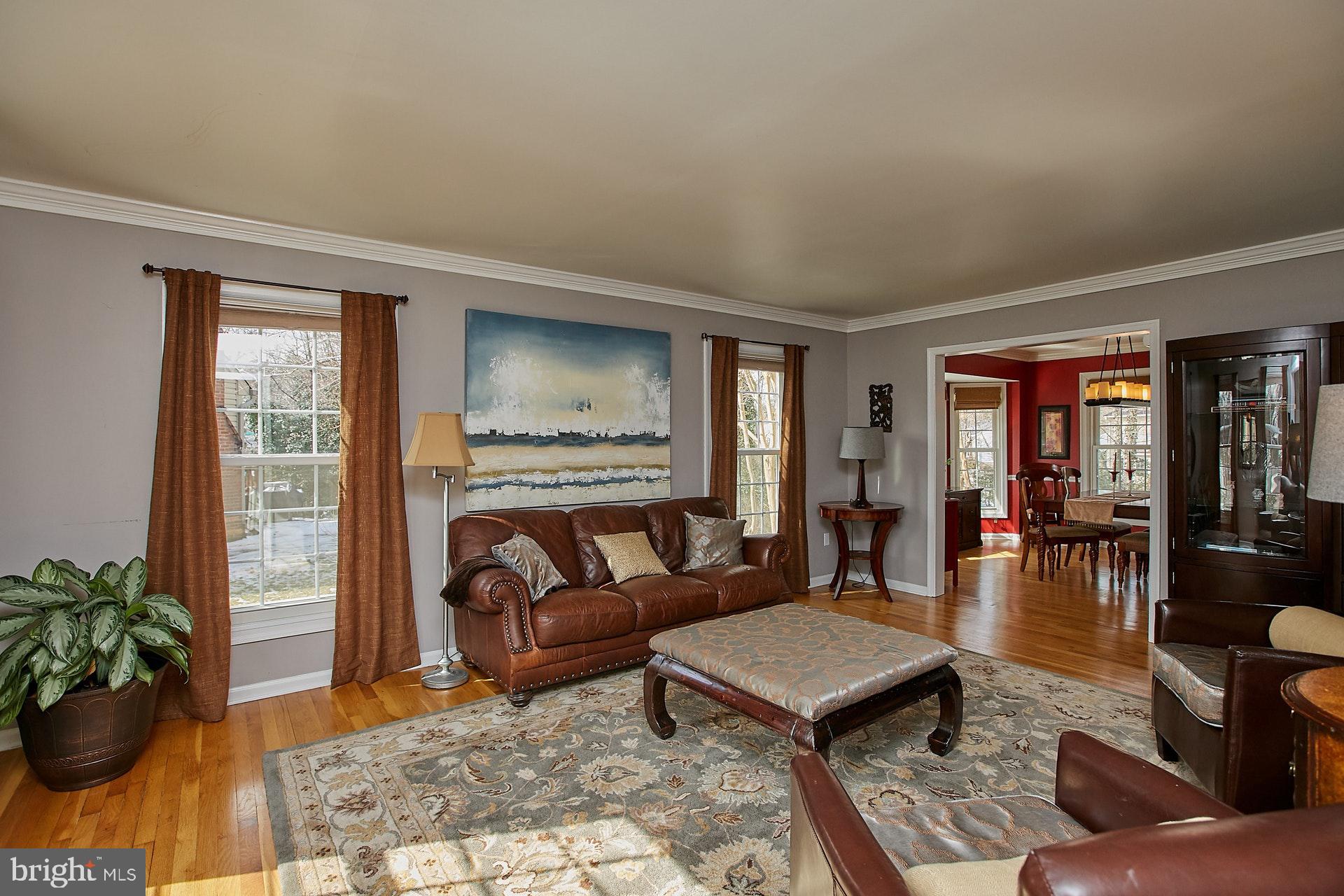 8251 Colling Ridge Court Alexandria, VA 22308 - Photo 7 of 37 Gallery Image 7