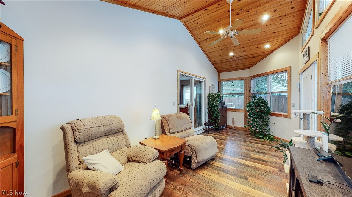 623 Bridge Road Akron, OH 44312 - Photo 21 of 35