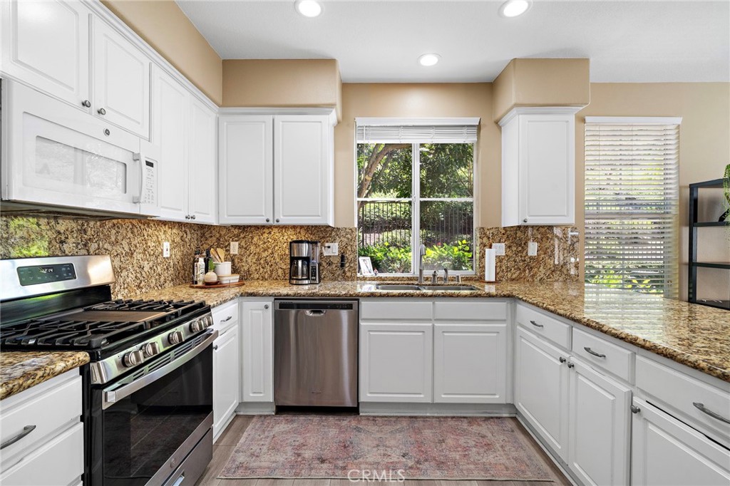 35 Kyle Court Ladera Ranch, CA 92694 - Photo 12 of 38 Gallery Image 12