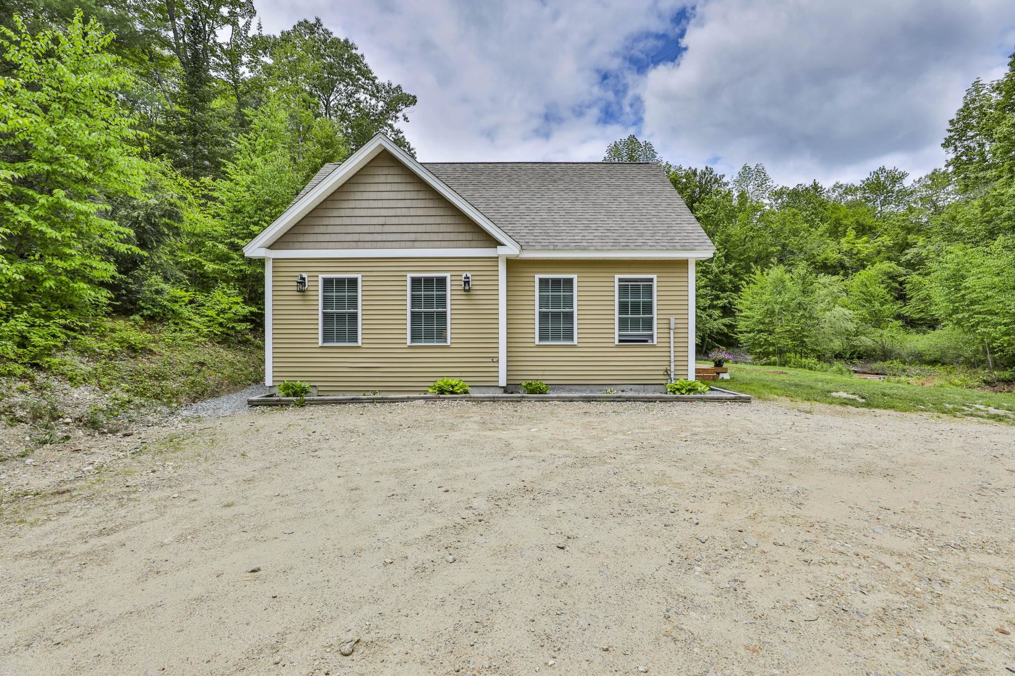25 Smithville Road New Ipswich, NH 03071 - Photo 4 of 17 Gallery Image 4