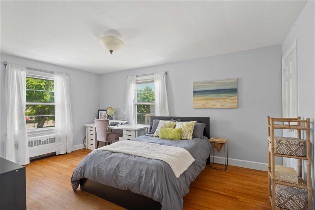 4 Van Street Worcester, MA 01602 - Photo 16 of 40