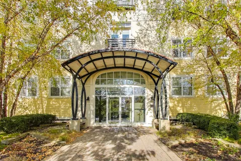 $266,500 | 977 Harris Road, Unit 34, Grayslake, IL 60030