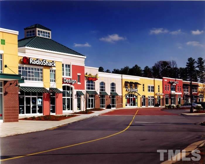 Kohl's and Harris Teeter grocery are the anchors to a host of specialty stores, restaurants and cafes - at the corner of Falls of Neuse and Durant Rd.