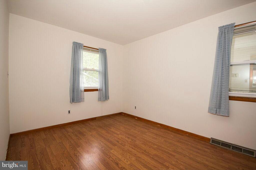 4138 Cliffvale Road Nottingham, MD 21236 - Photo 13 of 28 Bedroom (Master)