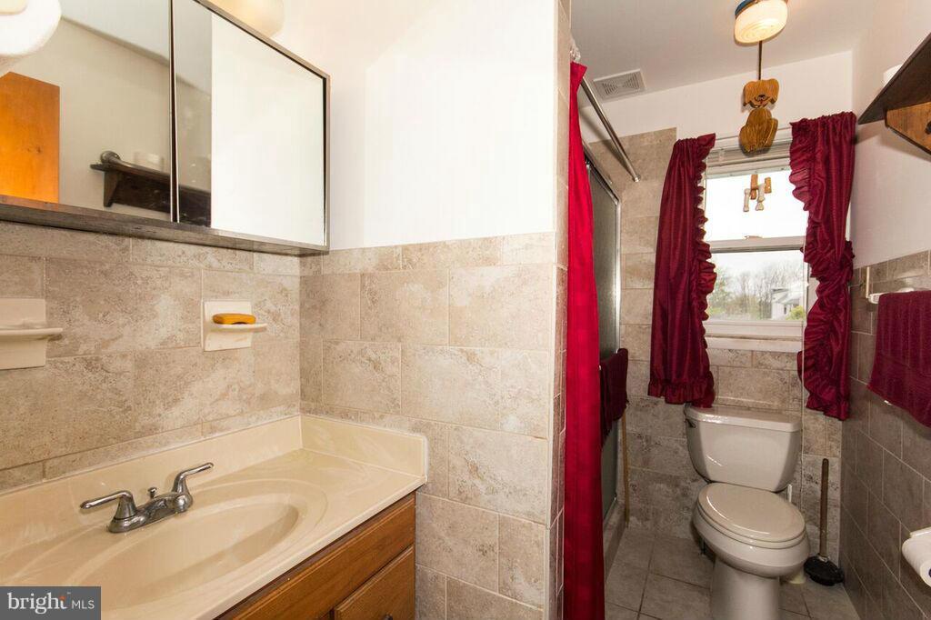4138 Cliffvale Road Nottingham, MD 21236 - Photo 15 of 28 Bath