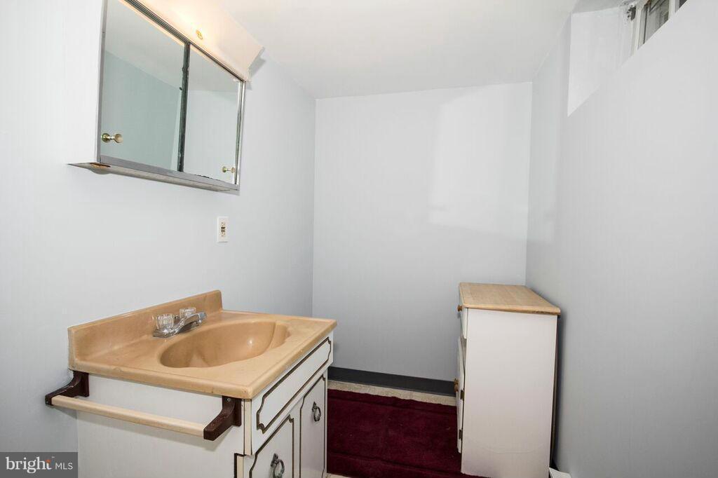 4138 Cliffvale Road Nottingham, MD 21236 - Photo 23 of 28 Bath