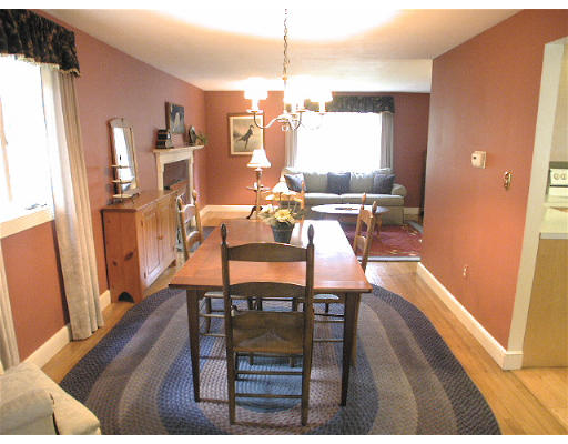22 Oneida Road Acton, MA 01720 - Photo 12 of 30 Gallery Image 12