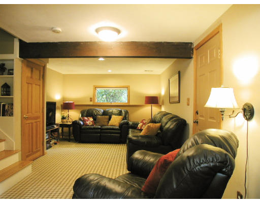 22 Oneida Road Acton, MA 01720 - Photo 14 of 30 Gallery Image 14