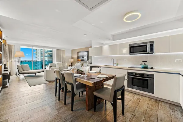 $26,250 | Mid Beach, Miami Beach, FL 33139